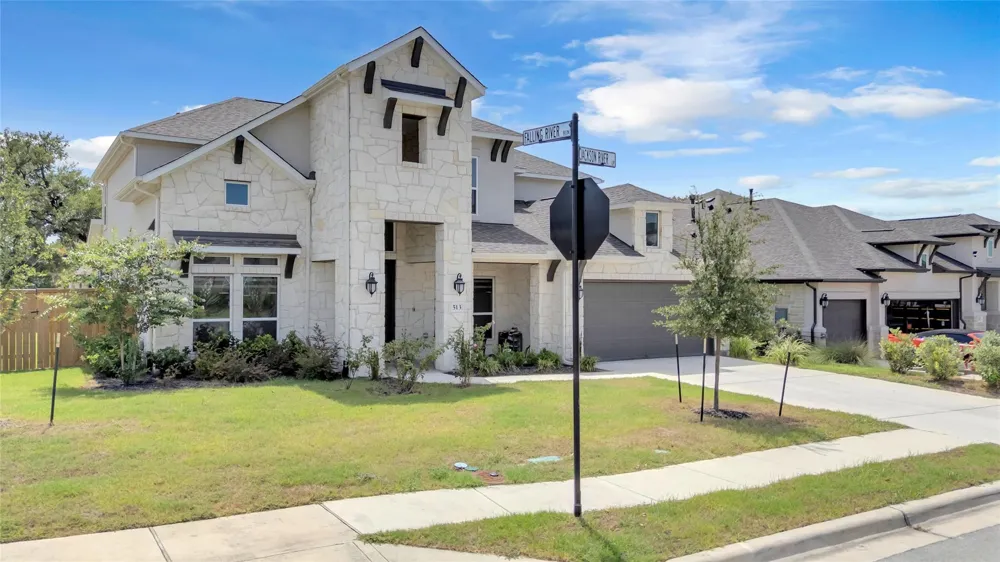 513 Jackson River Loop Kyle, TX 78640