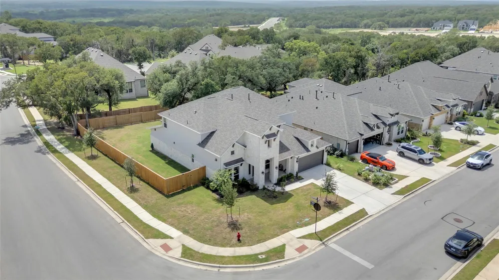 513 Jackson River Loop Kyle, TX 78640