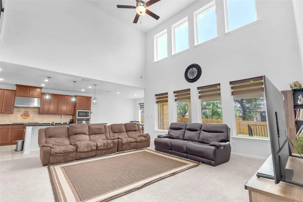 513 Jackson River Loop Kyle, TX 78640
