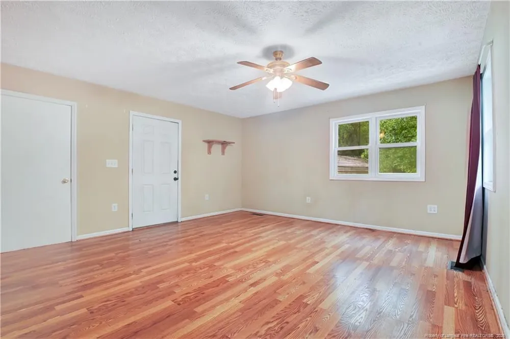 418 Anderson Road Linden, NC 28356