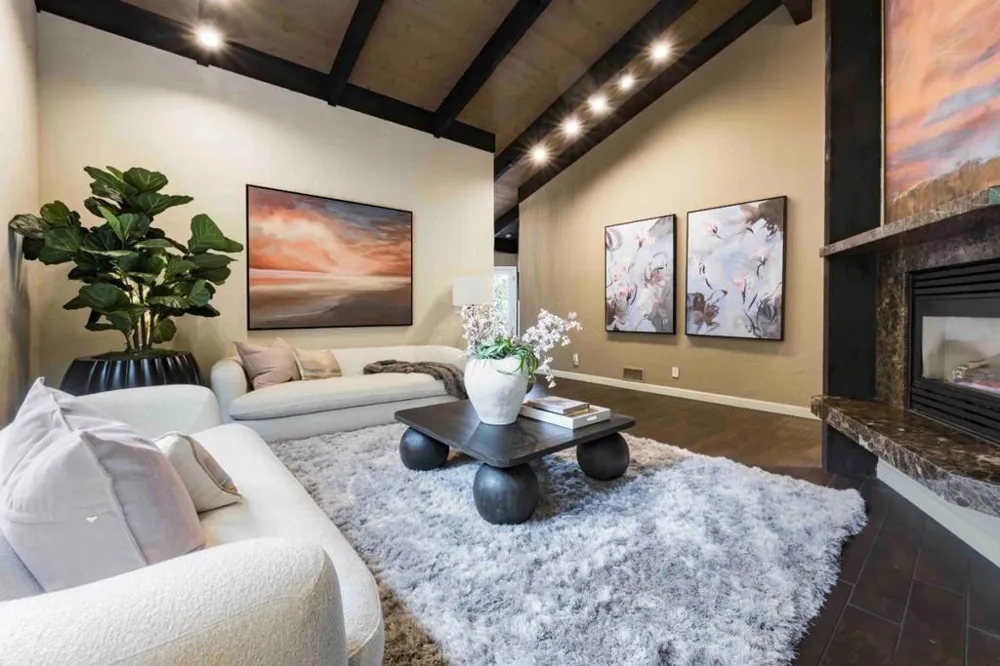 61 Oak Haven Way Woodside, CA 94062