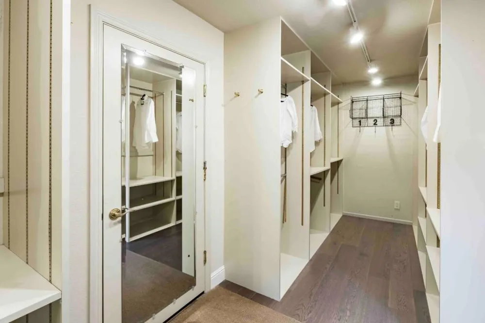 61 Oak Haven Way Woodside, CA 94062