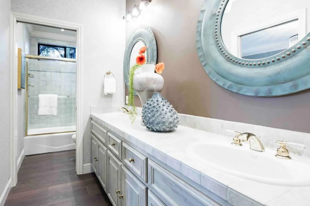 61 Oak Haven Way Woodside, CA 94062