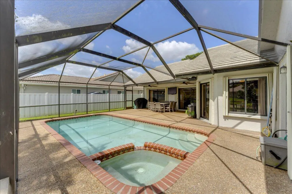 5345 NW 58th Terrace Coral Springs, FL 33067
