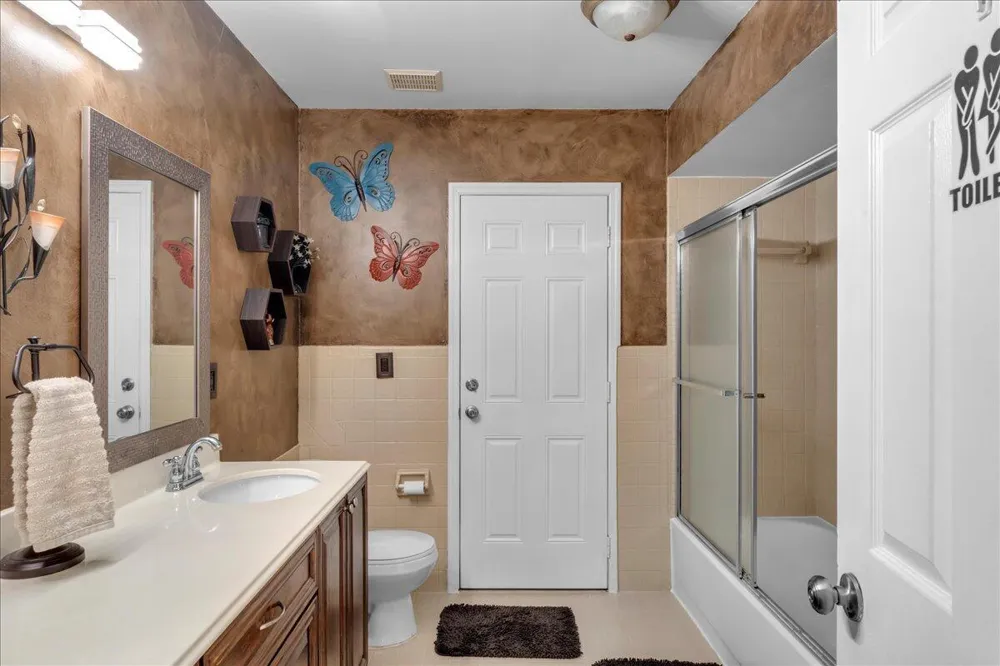 5345 NW 58th Terrace Coral Springs, FL 33067