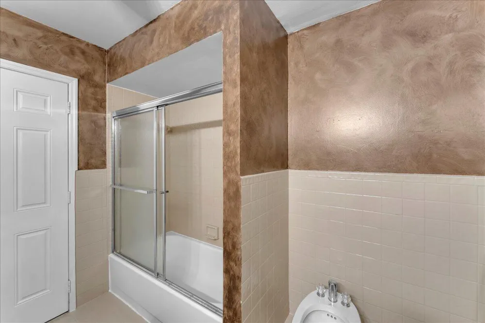 5345 NW 58th Terrace Coral Springs, FL 33067