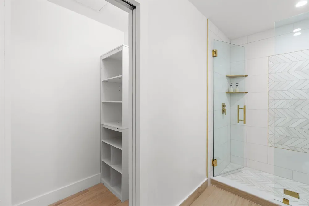 303 DE CARIE STREET #303 Delray Beach, FL 33444