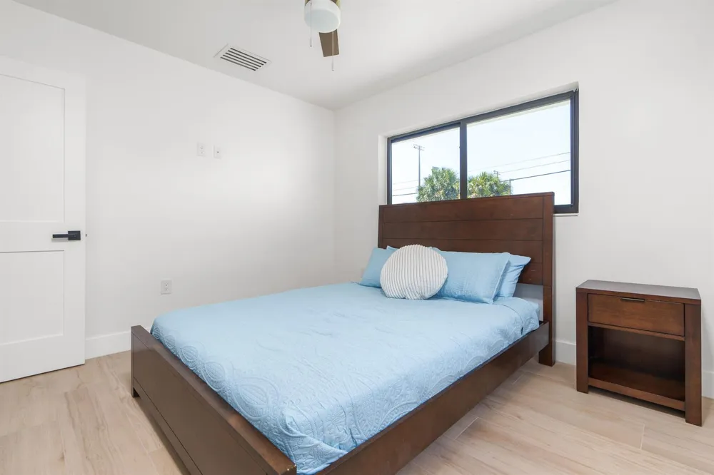 303 DE CARIE STREET #303 Delray Beach, FL 33444