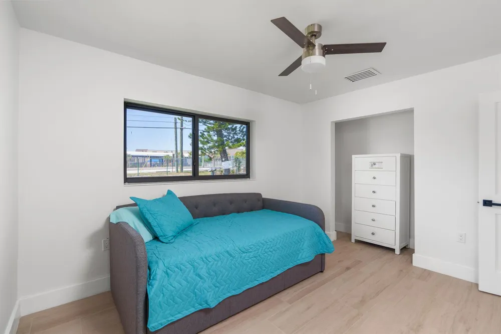 303 DE CARIE STREET #303 Delray Beach, FL 33444
