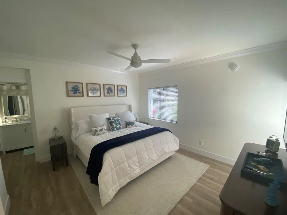 2286 ANCHORAGE LANE #A Naples, FL 34104