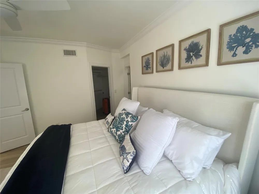 2286 ANCHORAGE LANE #A Naples, FL 34104