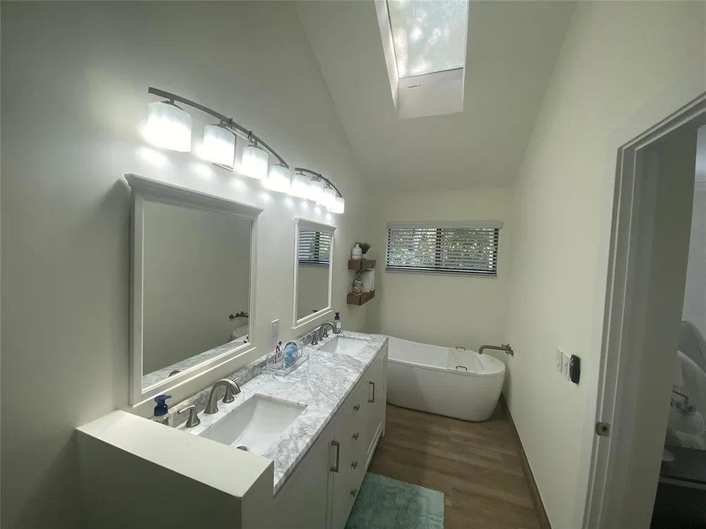 2286 ANCHORAGE LANE #A Naples, FL 34104