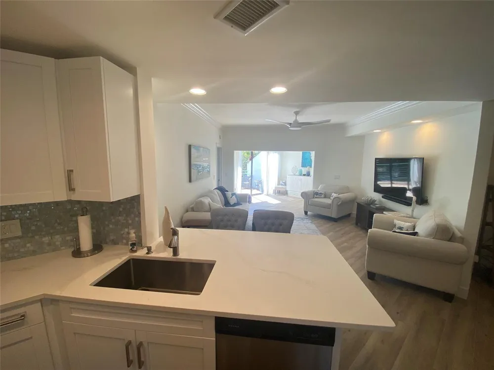 2286 ANCHORAGE LANE #A Naples, FL 34104