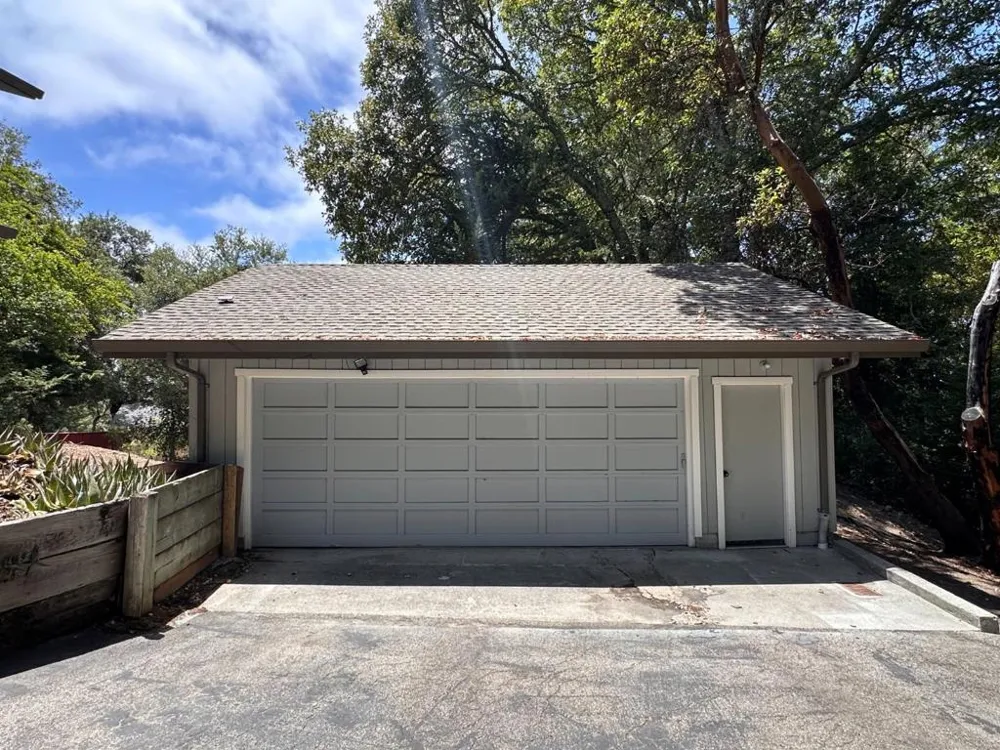 23758 Hutchinson Road Los Gatos, CA 95033