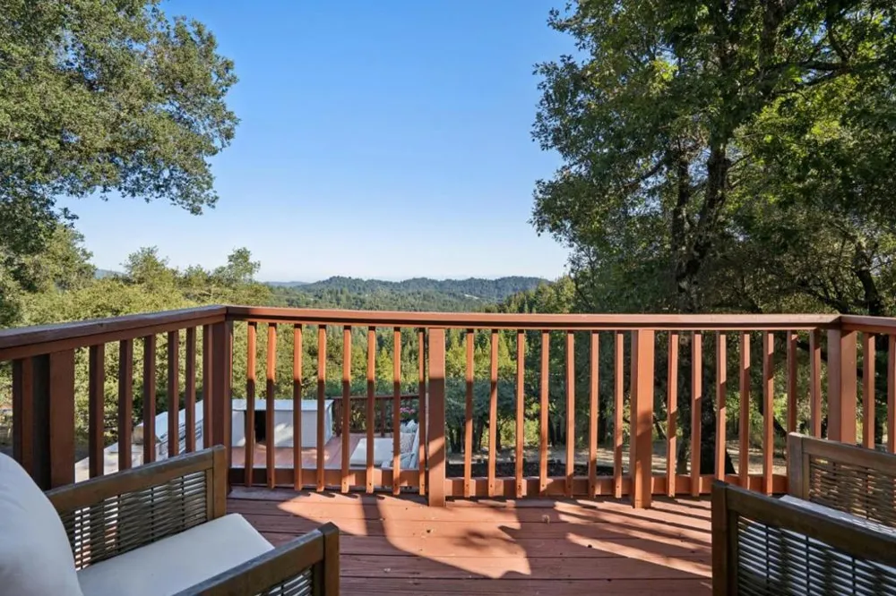 23758 Hutchinson Road Los Gatos, CA 95033