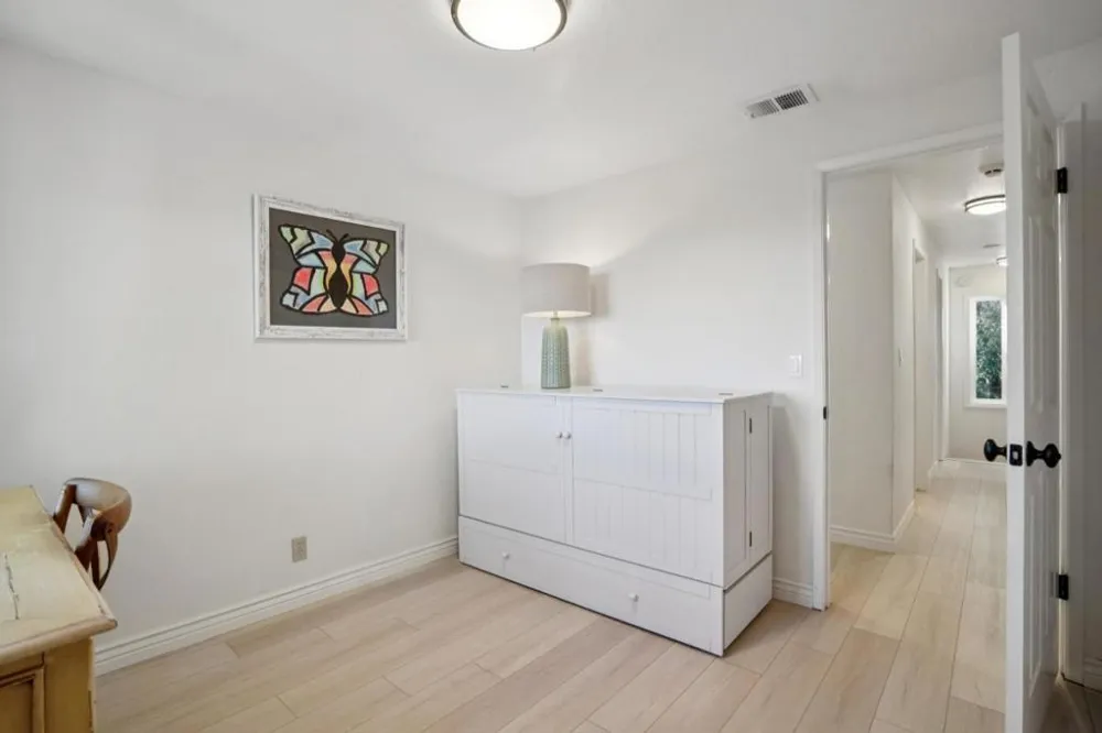 23758 Hutchinson Road Los Gatos, CA 95033