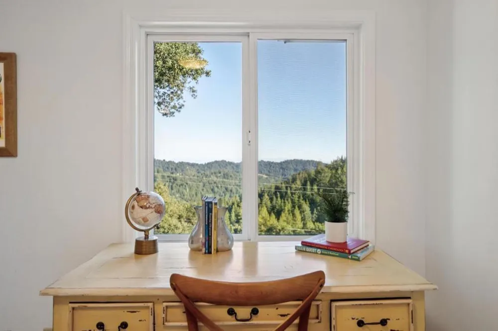23758 Hutchinson Road Los Gatos, CA 95033