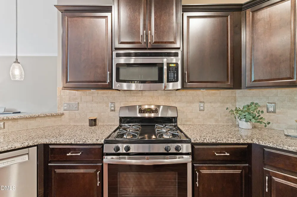 4962 Highcroft Drive Cary, NC 27519