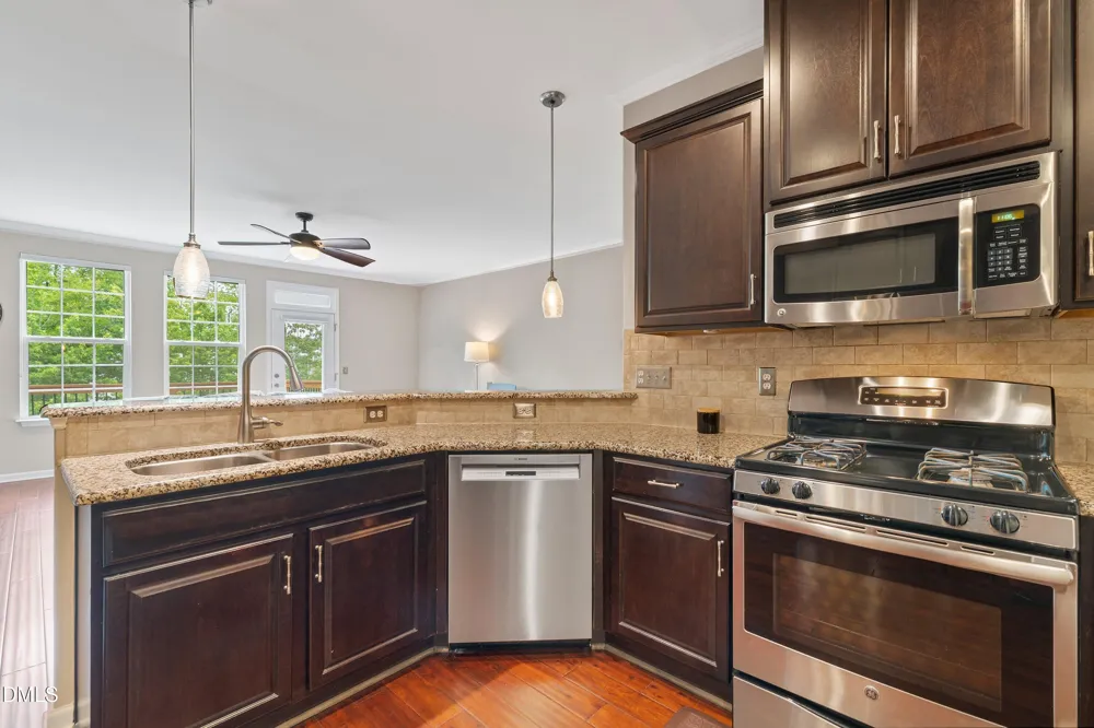 4962 Highcroft Drive Cary, NC 27519