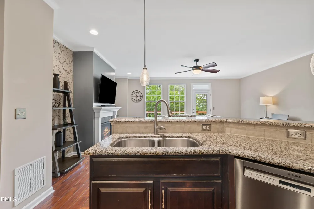 4962 Highcroft Drive Cary, NC 27519