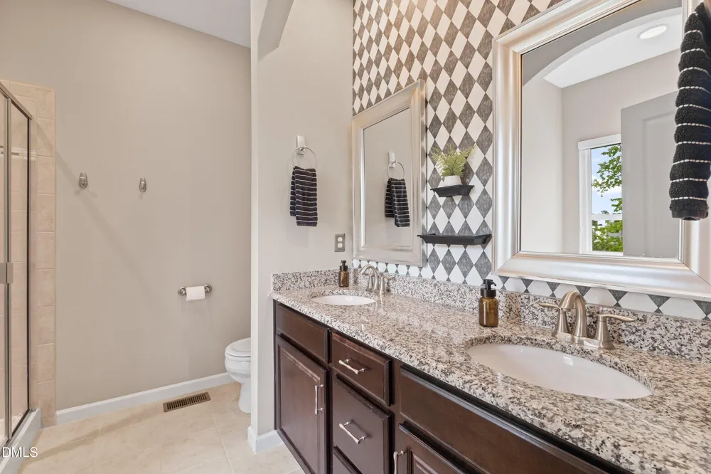 4962 Highcroft Drive Cary, NC 27519