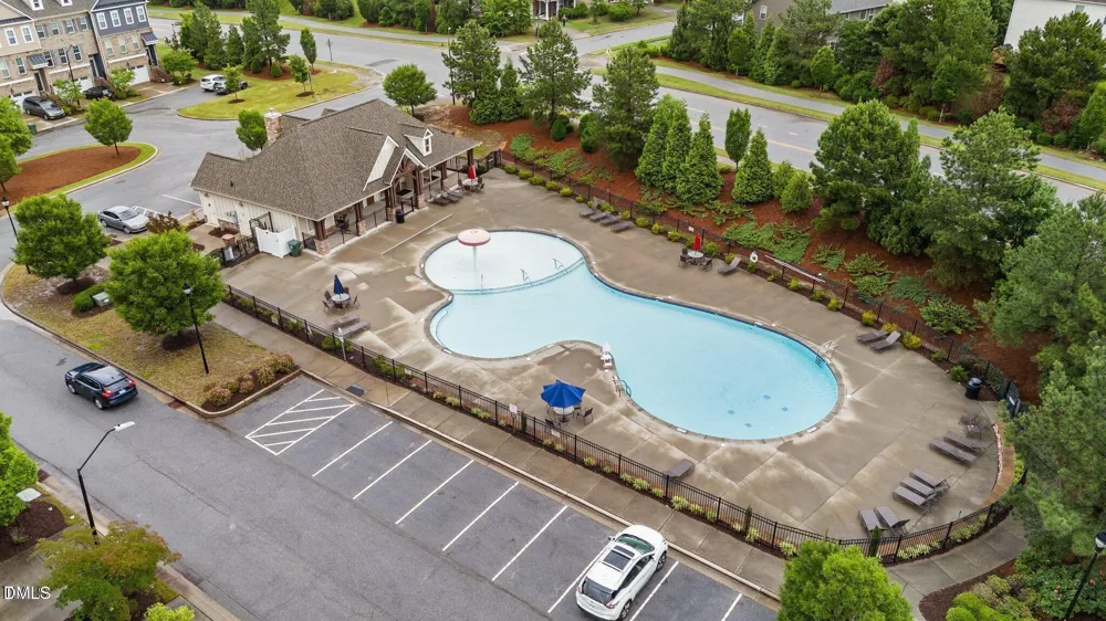4962 Highcroft Drive Cary, NC 27519