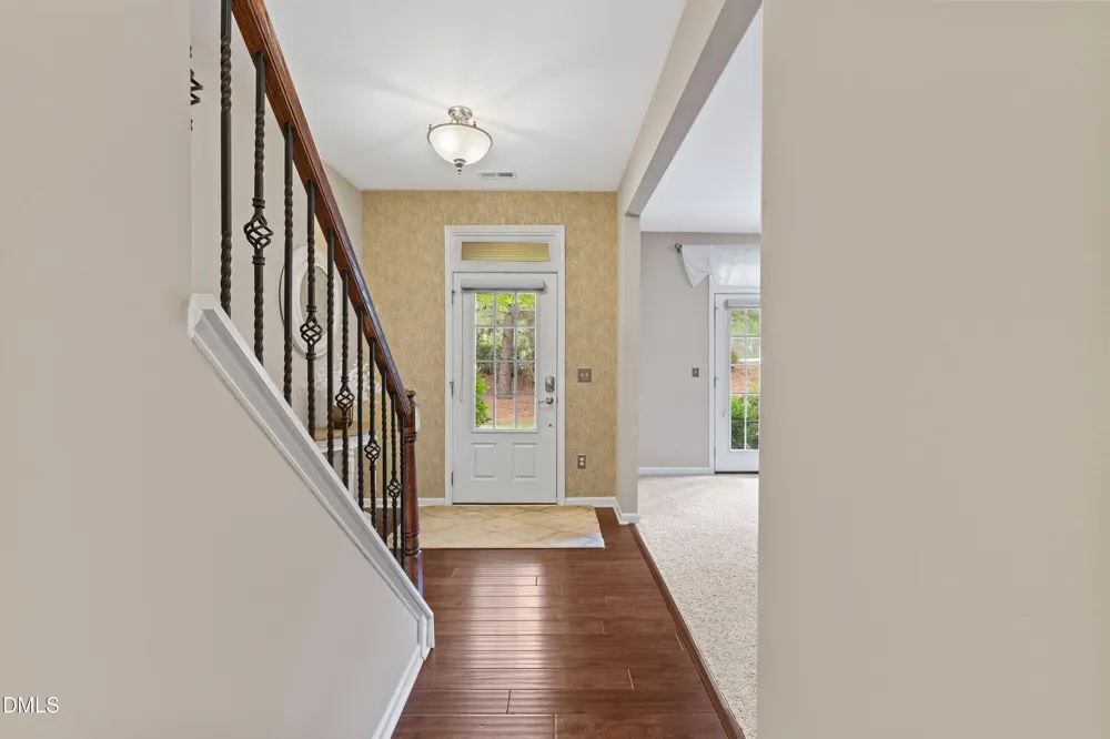 4962 Highcroft Drive Cary, NC 27519