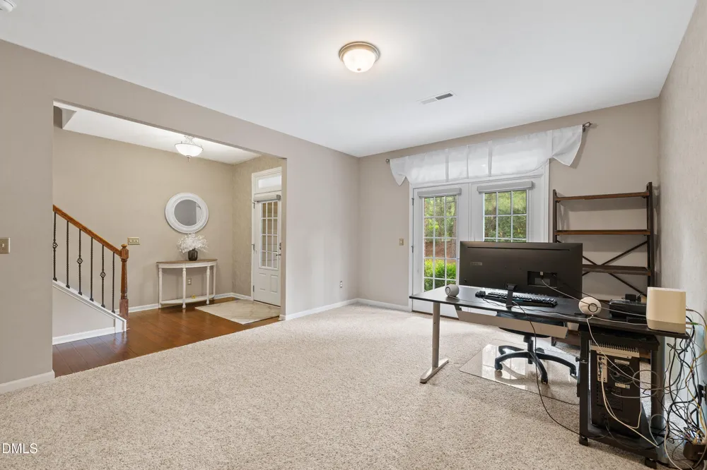 4962 Highcroft Drive Cary, NC 27519