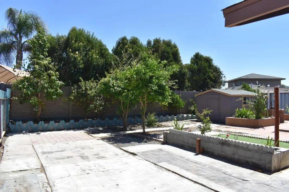 1040 Central Avenue Hollister, CA 95023