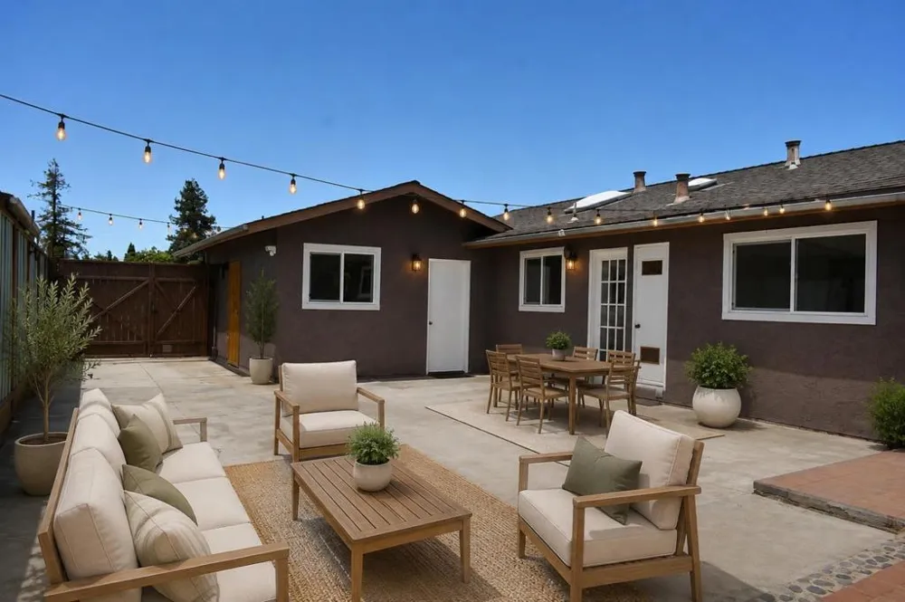 1040 Central Avenue Hollister, CA 95023