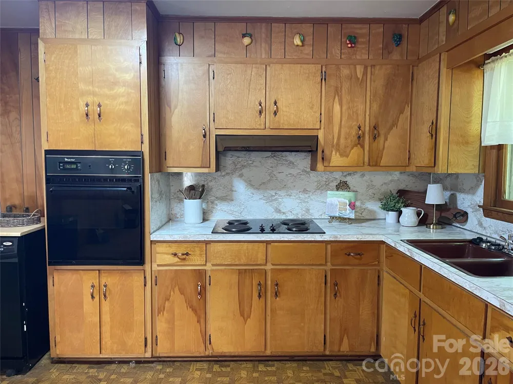 3209 Greenwood Park Circle Albemarle, NC 28001