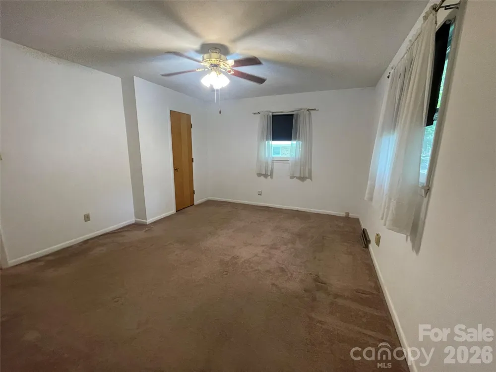 3209 Greenwood Park Circle Albemarle, NC 28001