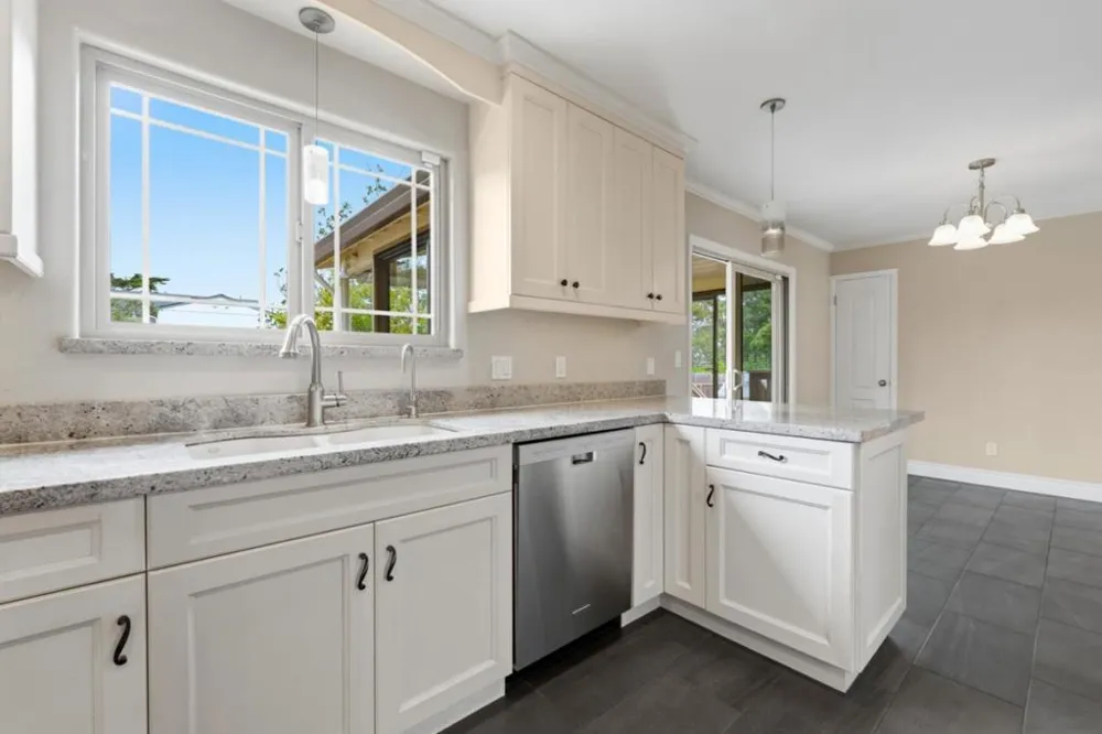2160 David Avenue Monterey, CA 93940