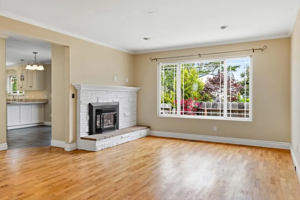 2160 David Avenue Monterey, CA 93940
