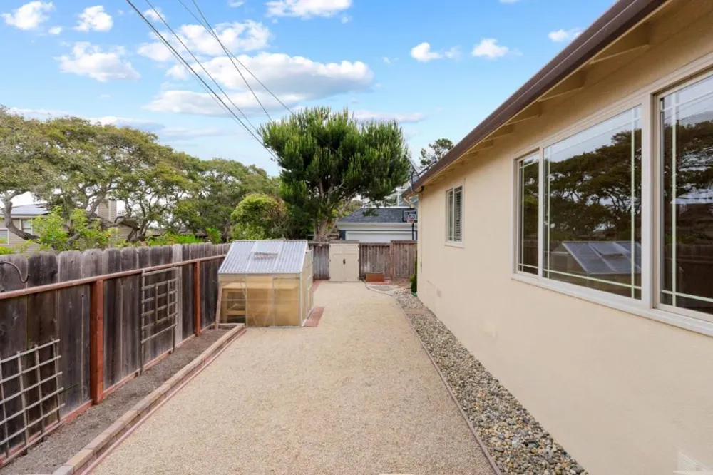 2160 David Avenue Monterey, CA 93940