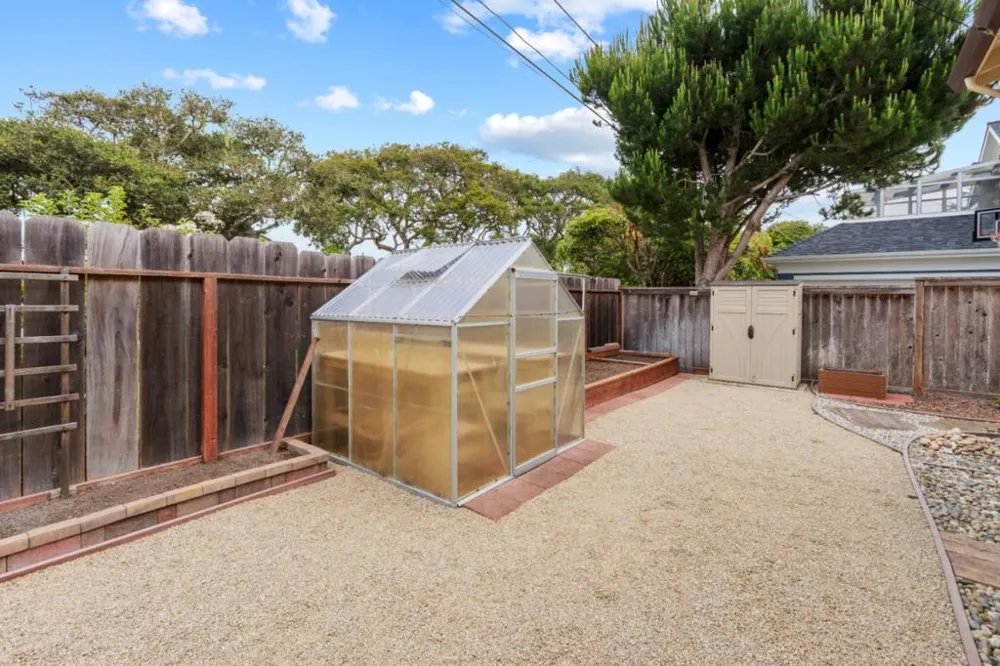 2160 David Avenue Monterey, CA 93940