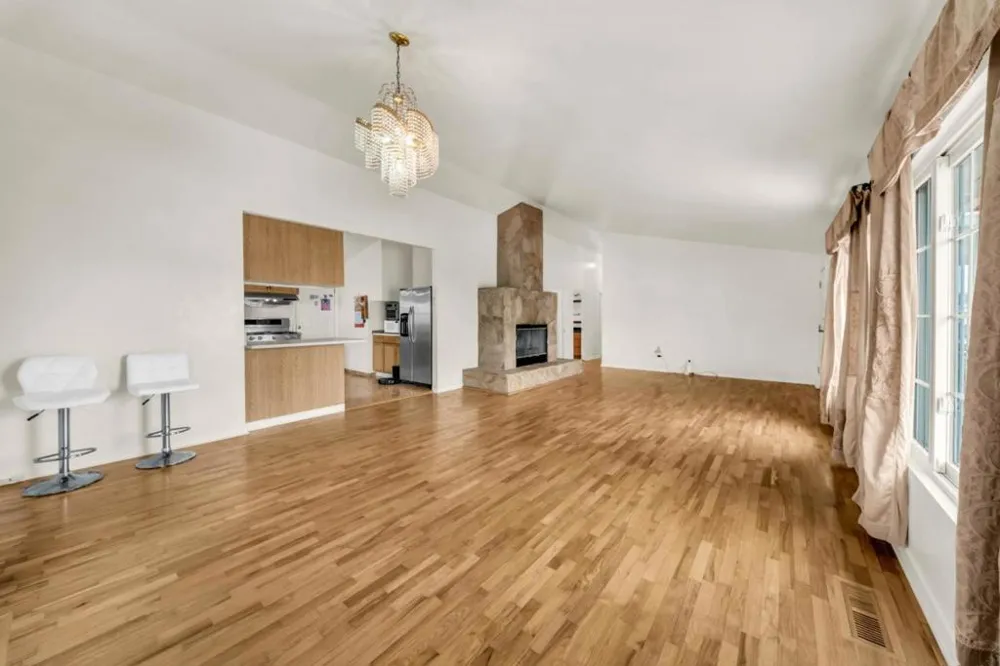 1696 Vallejo Street Seaside, CA 93955