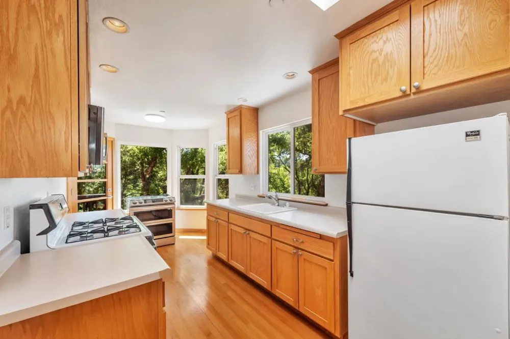 950 Oak Ridge Road Los Gatos, CA 95033