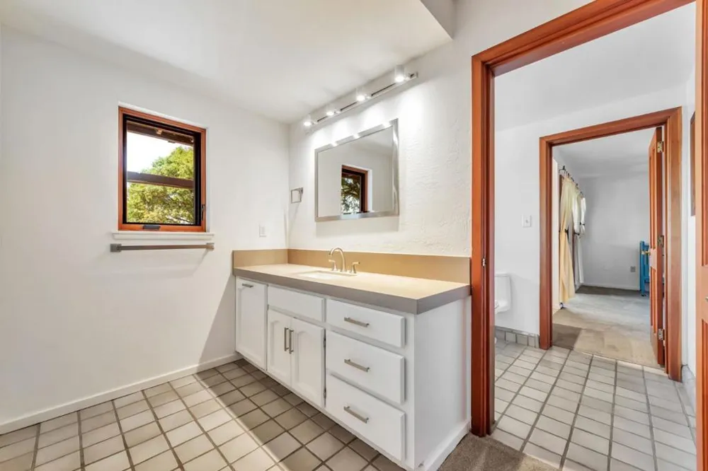 950 Oak Ridge Road Los Gatos, CA 95033