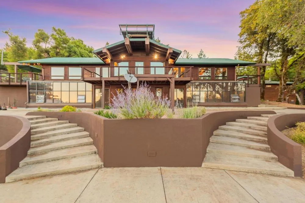950 Oak Ridge Road Los Gatos, CA 95033