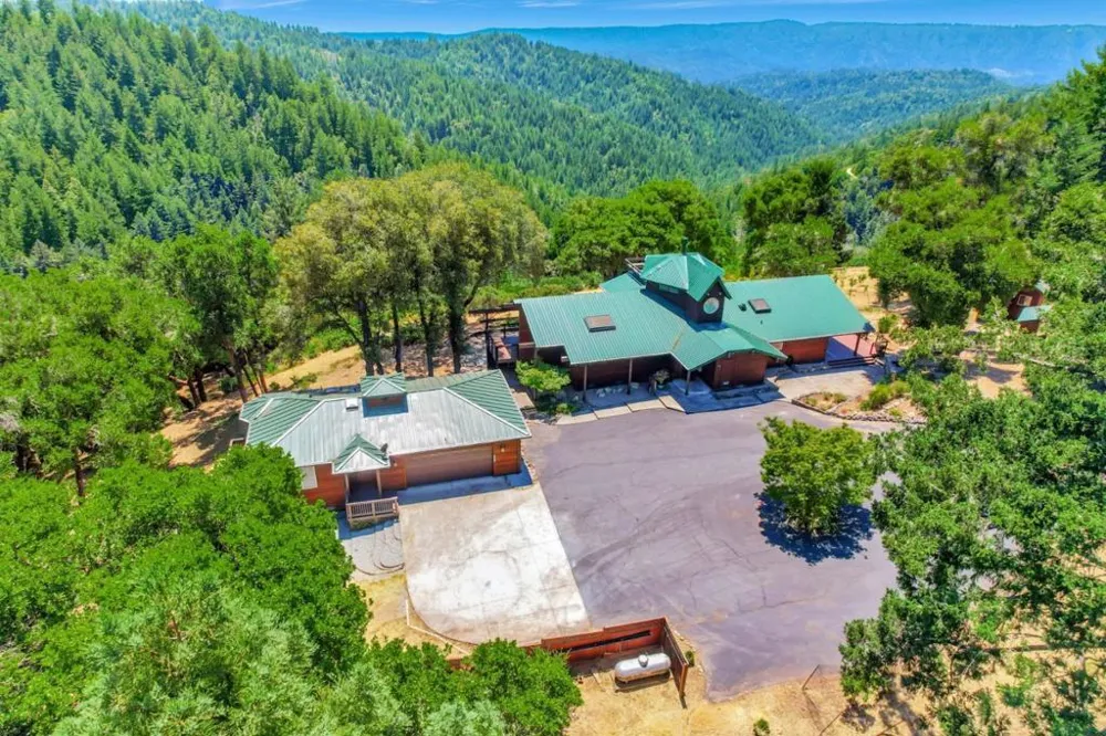 950 Oak Ridge Road Los Gatos, CA 95033