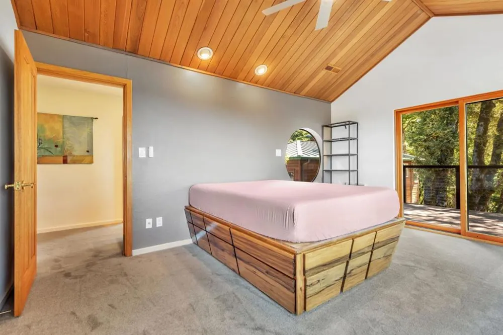 950 Oak Ridge Road Los Gatos, CA 95033