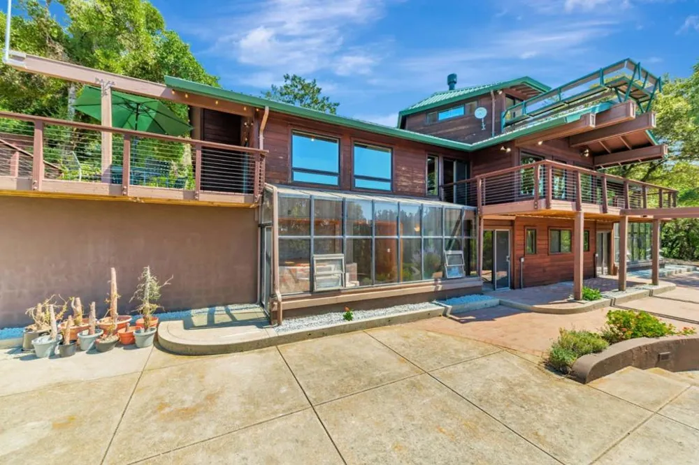 950 Oak Ridge Road Los Gatos, CA 95033
