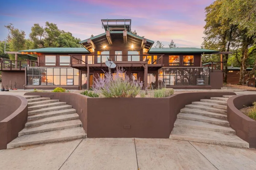 950 Oak Ridge Road Los Gatos, CA 95033