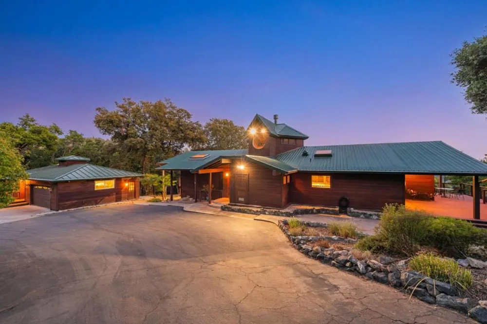 950 Oak Ridge Road Los Gatos, CA 95033