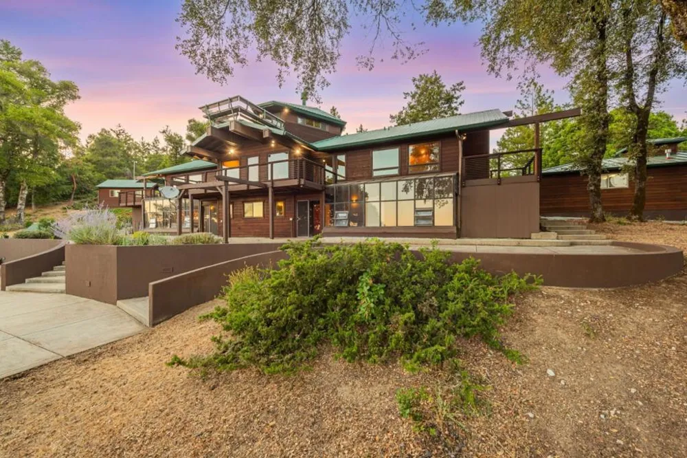950 Oak Ridge Road Los Gatos, CA 95033