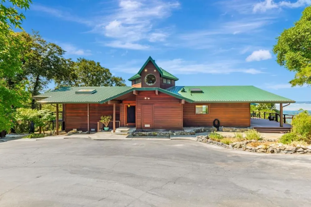 950 Oak Ridge Road Los Gatos, CA 95033