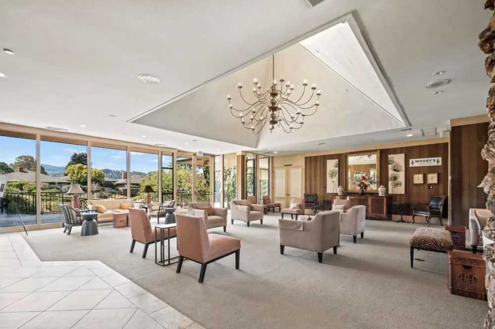 20 Del Mesa Carmel Carmel, CA 93923