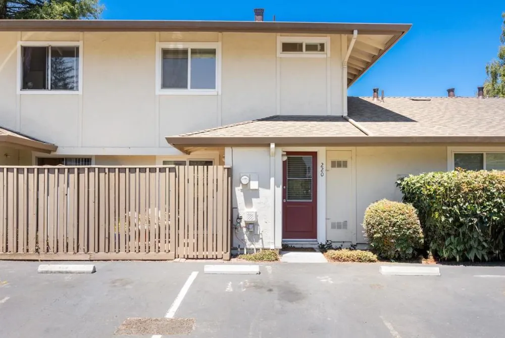 220 Castillion Terrace Santa Cruz, CA 95060