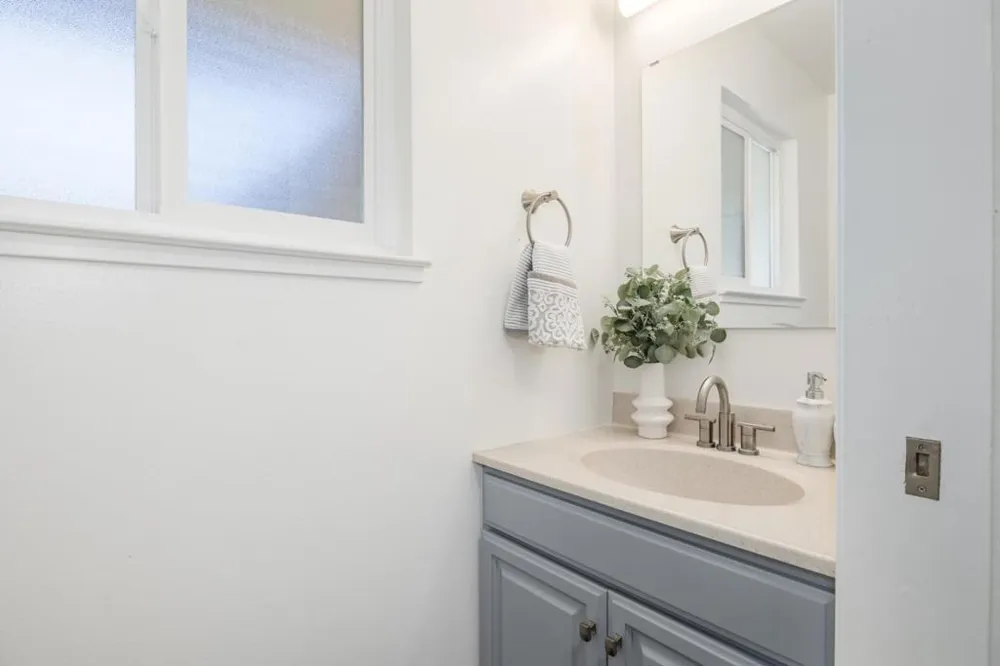 220 Castillion Terrace Santa Cruz, CA 95060